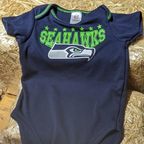 seattle seahawks attire